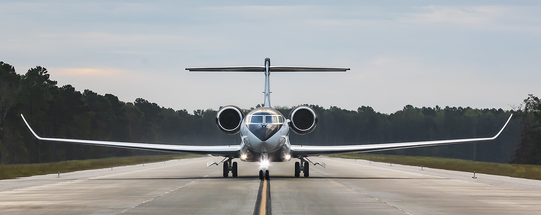 G700 on the tarmac